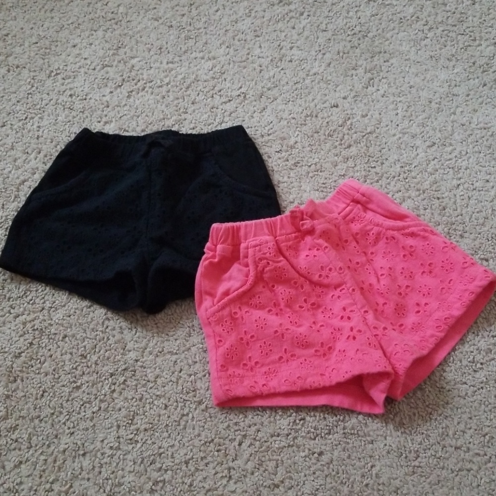 Set of 2 Shorts